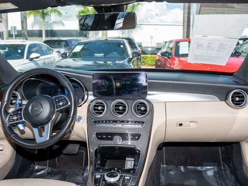 Used 2021 Mercedes-Benz C 300 4MATIC Sedan w/ Premium Package image 21