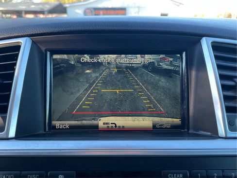 Used 2014 Mercedes-Benz ML 350 2WD w/ Premium 1 Package image 31