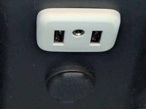 Certified 2017 Buick Envision Premium w/ Driver Confidence Package image 30