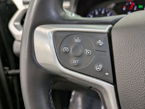 Used 2023 GMC Acadia SLT w/ Elevation Edition image 16