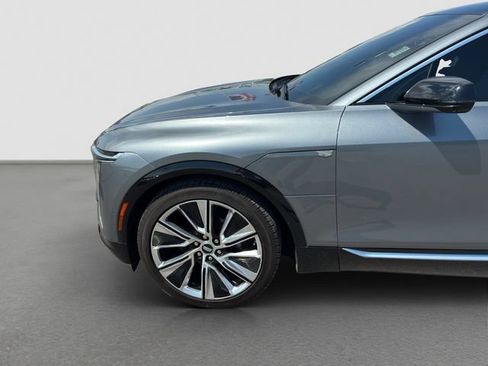 Used 2023 Cadillac Lyriq 2WD image 10