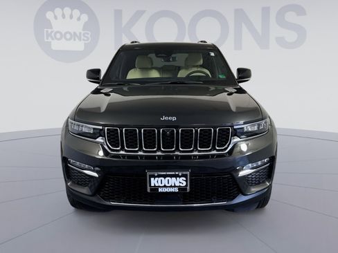 Used 2023 Jeep Grand Cherokee 4WD 4xe w/ Luxury Tech Group II image 11