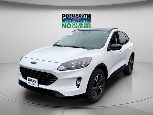 Used 2021 Ford Escape SEL w/ SEL Stealth AWD Package image 16