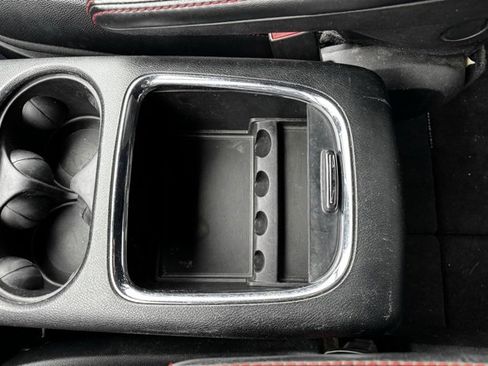 Used 2019 Dodge Grand Caravan GT image 22