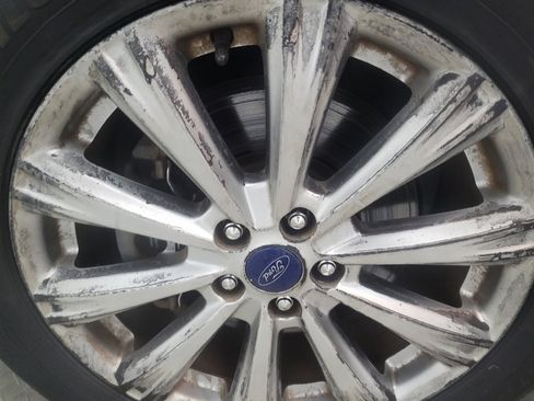 Used 2017 Ford Escape Titanium w/ Equipment Group 301A FWD image 31