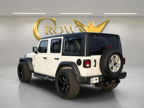 Used 2021 Jeep Wrangler Unlimited Sport image 9