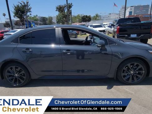 Used 2026 Toyota Corolla XSE FWD image 9