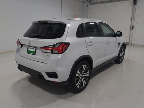 Used 2022 Mitsubishi Outlander Sport SE AWD/4WD image 9