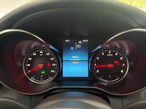 Used 2019 Mercedes-Benz C 300 4MATIC Sedan image 30