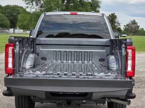 New 2026 Ford F250 XL AWD/4WD image 9