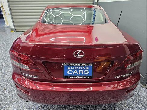 Used 2010 Lexus IS 350C image 4