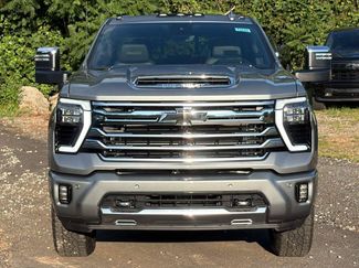 New 2026 Chevrolet Silverado 2500 High Country w/ High Country Premium Package AWD/4WD video 2