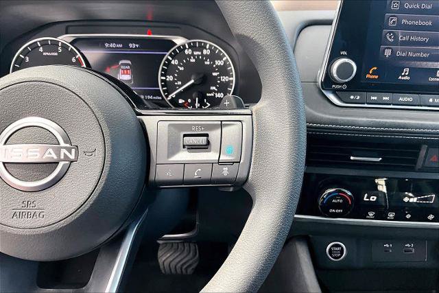 Certified 2023 Nissan Rogue SV FWD image 24