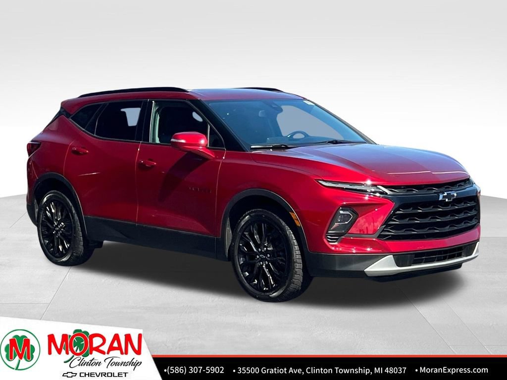 Certified 2024 Chevrolet Blazer LT w/ LPO, Black Grille Bar Package FWD image 9