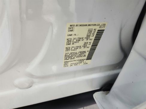 Used 2023 Nissan Titan SV w/ Accessory Utility Package image 43