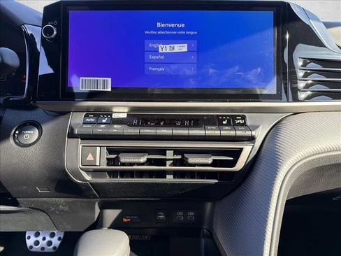 New 2026 Toyota Camry SE image 14