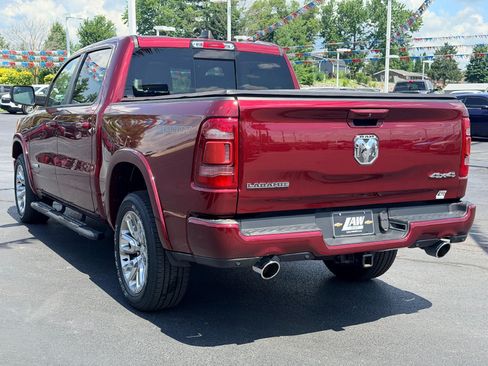 Used 2022 RAM 1500 Laramie AWD/4WD image 7