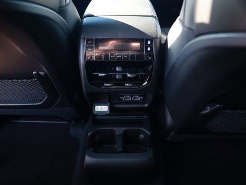 New 2025 Jeep Grand Cherokee L Overland image 27