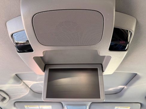 Used 2021 Honda Pilot Touring image 18