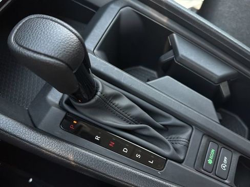 Used 2024 Honda Accord EX image 32