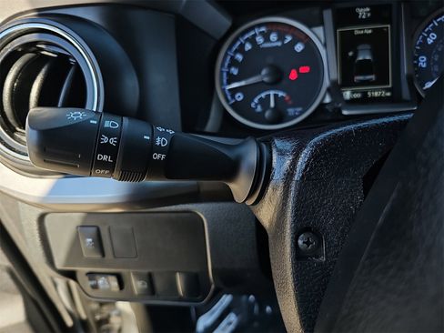 Used 2021 Toyota Tacoma SR5 image 26