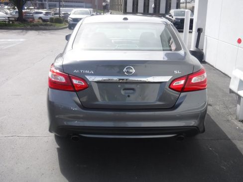 Used 2017 Nissan Altima 2.5 SL image 10