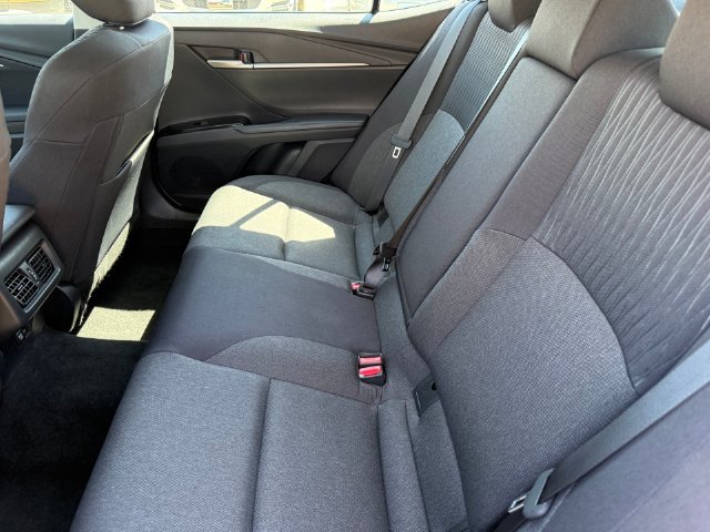 Used 2026 Toyota Camry LE FWD image 27