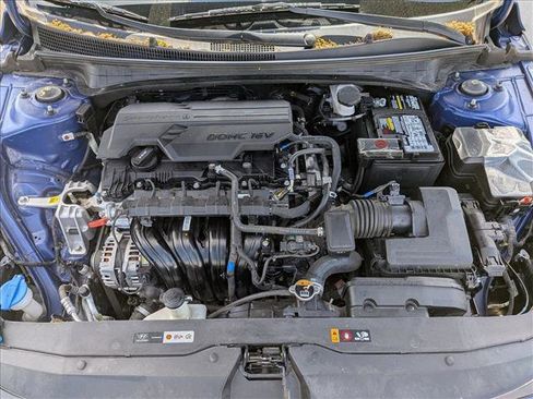 Used 2023 Hyundai Elantra SEL image 22