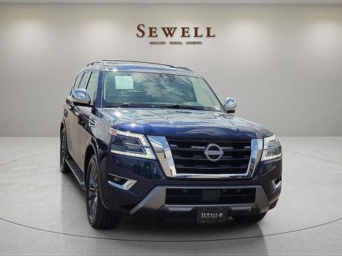 Used 2023 Nissan Armada Platinum w/ Captain's Chairs Package AWD/4WD image 7