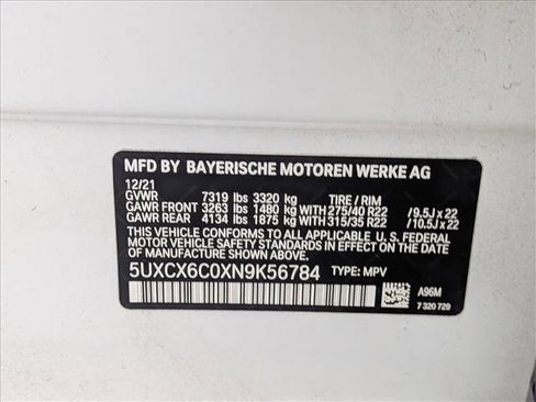 Used 2022 BMW X7 M50i image 25