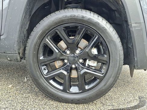 Certified 2022 Jeep Renegade Altitude w/ Convenience Group image 27