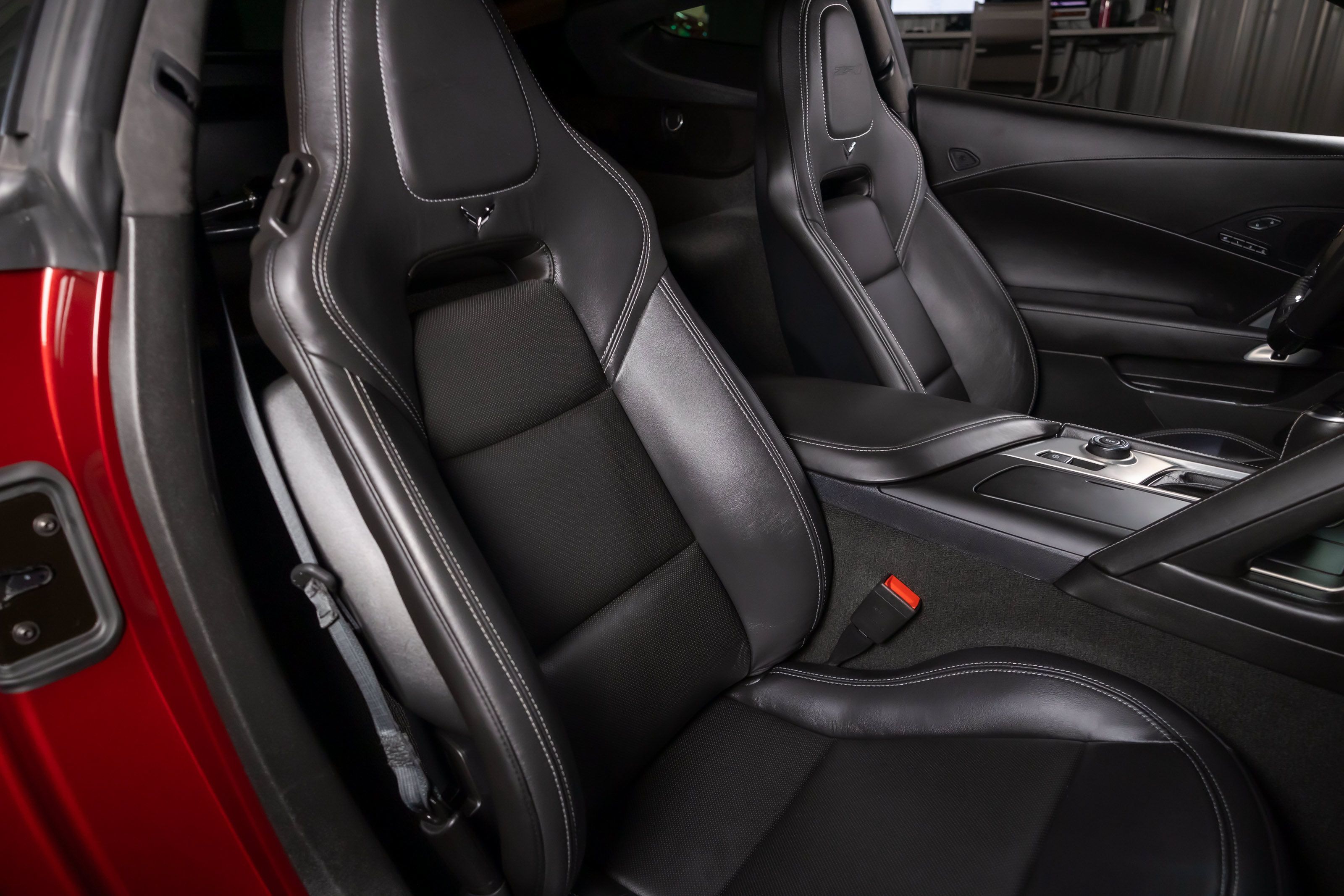 Used 2019 Chevrolet Corvette ZR1 RWD image 17