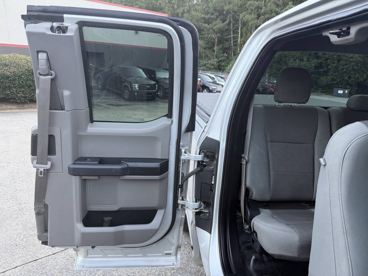 Used 2019 Ford F150 XL w/ Equipment Group 101A Mid RWD image 32