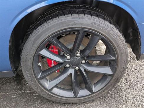 Used 2022 Dodge Challenger SXT w/ Driver Convenience Group image 27