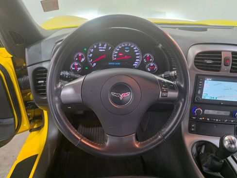 Used 2007 Chevrolet Corvette Z06 w/ Preferred Equipment Group RWD image 20