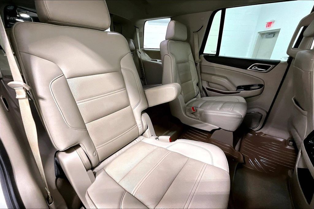 Used 2020 GMC Yukon Denali w/ Open Road Package AWD/4WD image 33