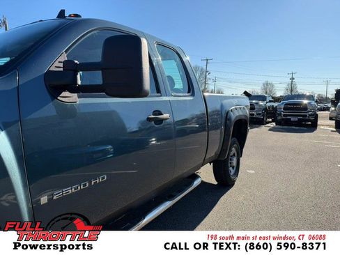 Used 2009 Chevrolet Silverado 2500 W/T w/ Snow Plow Prep Package image 6