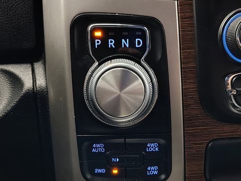 Used 2018 RAM 1500 Laramie w/ Convenience Group image 39