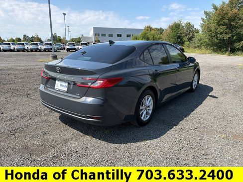 Used 2025 Toyota Camry LE w/ Convenience Package FWD image 7