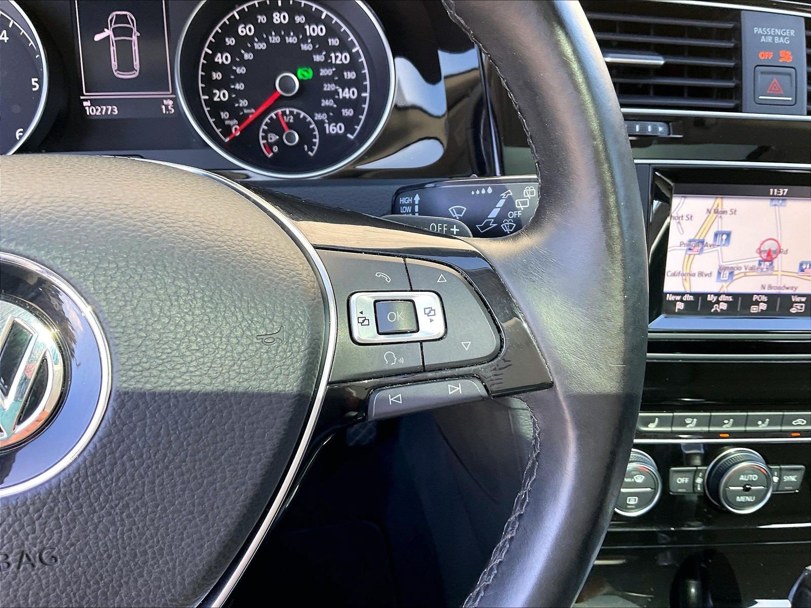 Used 2015 Volkswagen Golf TDI SEL FWD image 19