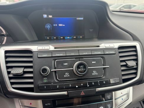 Used 2013 Honda Accord LX image 12