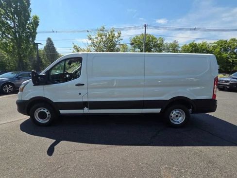 Used 2021 Ford Transit 250 Low Roof RWD image 8