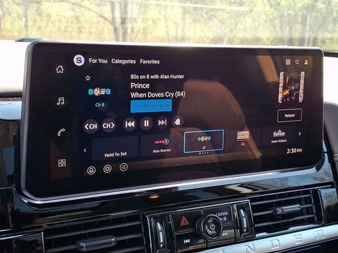 Certified 2026 Nissan Pathfinder Platinum w/ Cargo Package AWD/4WD image 21
