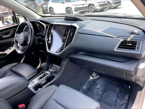 Used 2023 Subaru Ascent Limited AWD/4WD image 13