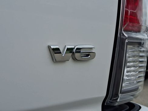 Certified 2023 Toyota Tacoma TRD Sport w/ TRD Premium Sport Package AWD/4WD image 32