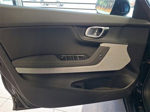 Used 2022 Polestar Polestar 2 Long Range Dual Motor w/ Performance Package image 14