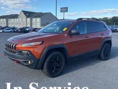 Used 2016 Jeep Cherokee Trailhawk w/ Comfort/Convenience Group