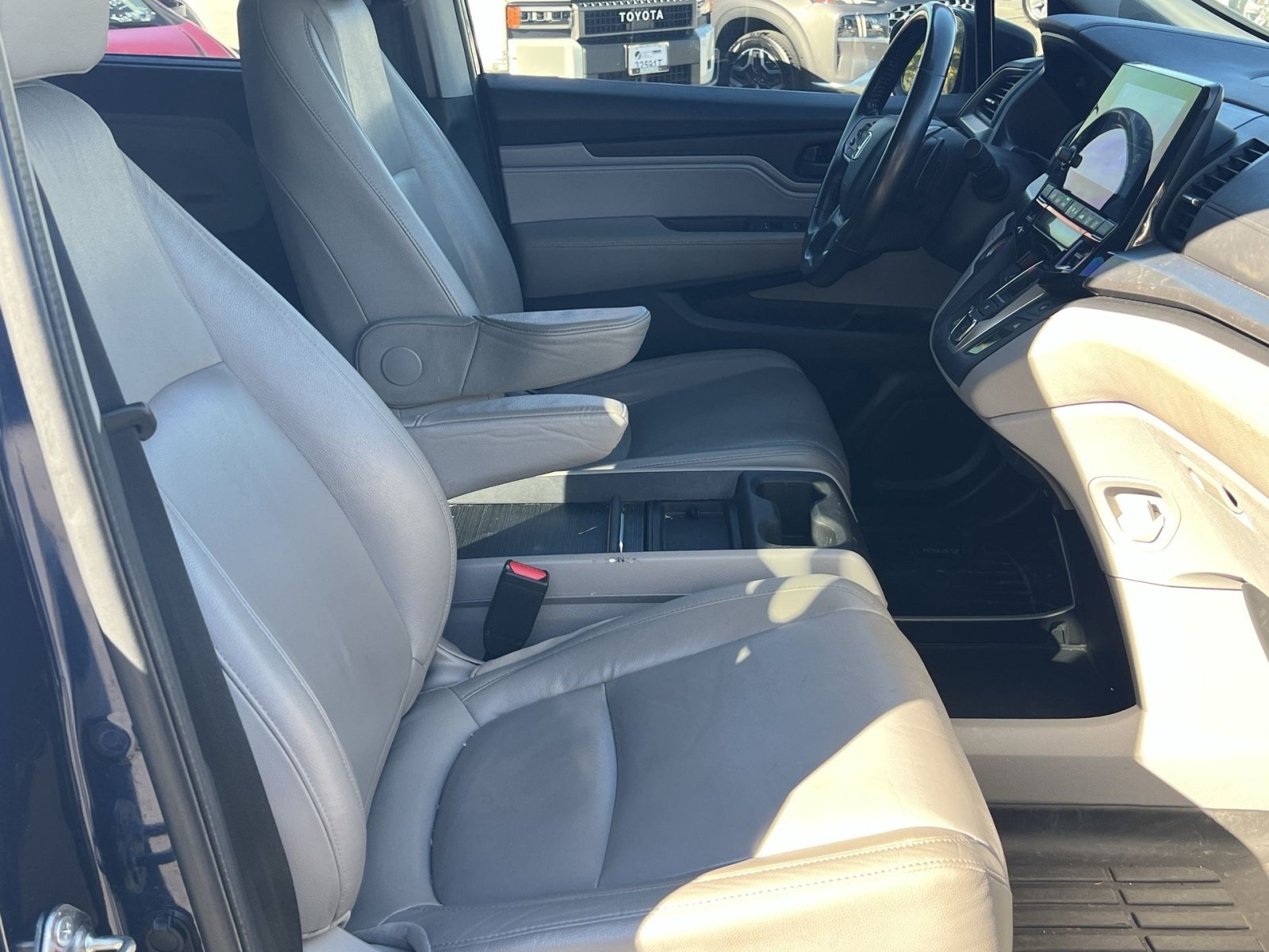 Used 2018 Honda Odyssey EX-L image 30