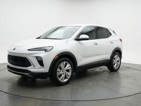 Used 2025 Buick Encore GX Preferred image 3