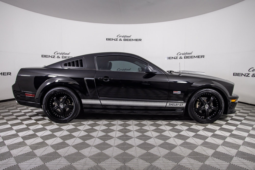 Used 2007 Ford Mustang GT RWD image 3